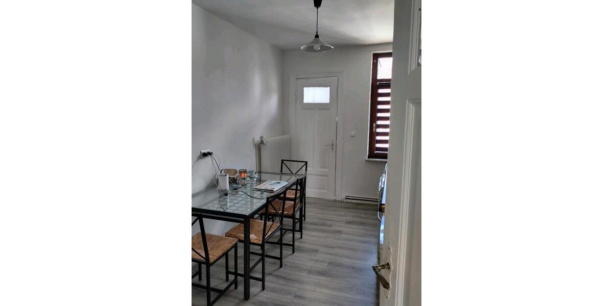 Dachgeschoßwohnung Bremerhaven - 2 Zimmer, 50 m&sup2;, 455&euro; | Angebot:26341156