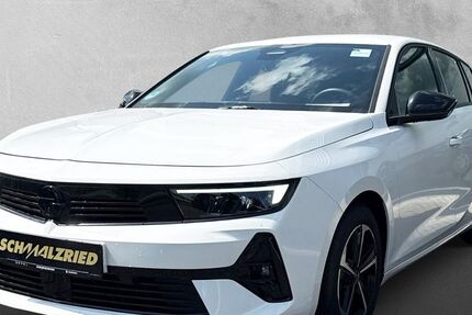 Opel Astra 15.863 km 23.470 &euro; Bremerhaven 27570