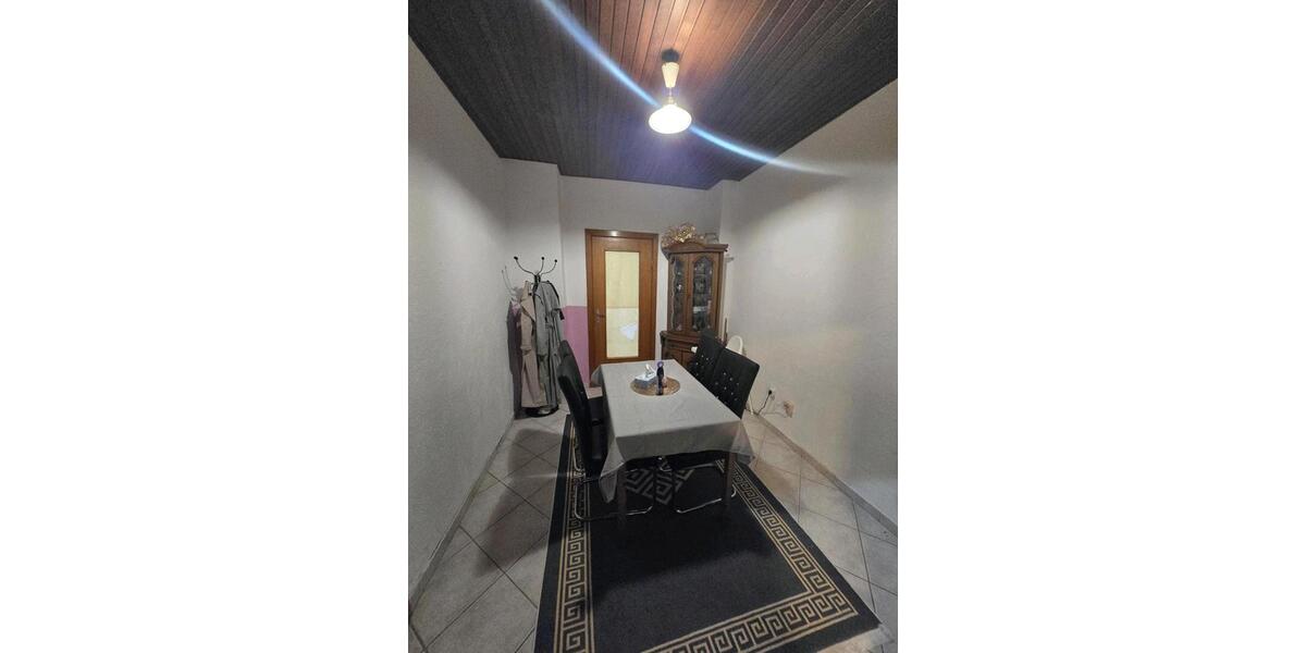 Einfamilienhaus Bremerhaven - 6 Zimmer, 157 m&sup2;, 249.000&euro; | Angebot:26841486