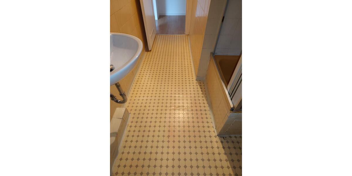 Dachgeschoßwohnung Wilhelmshaven Heppens - 2 Zimmer, 74 m&sup2;, 480&euro; | Angebot:26061057