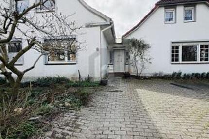 CHARMANTES HAUS MIT VIEL POTENZIAL - Haus Wilhelmshaven Altengroden | Angebot:26421092