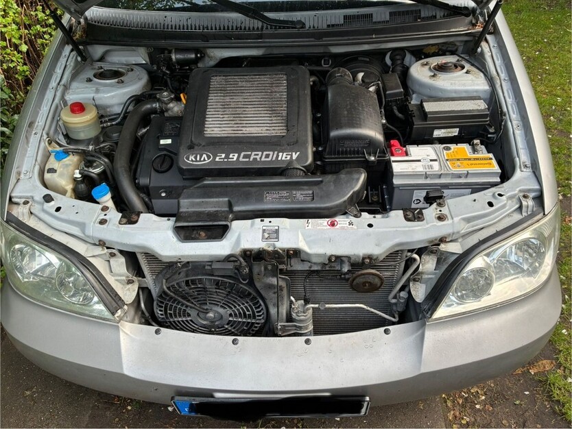 Kia Carnival II 231.794 km 2.500 € Loxstedt 27612