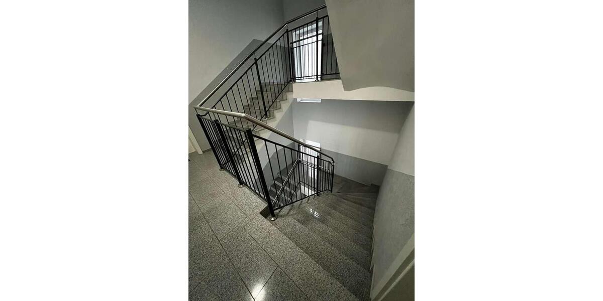 Etagenwohnung Bremerhaven Mitte - 2 Zimmer, 76 m&sup2;, 780&euro; | Angebot:26687892