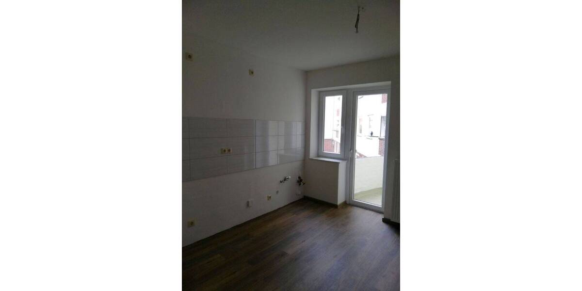 Etagenwohnung Bremerhaven Geestemünde - 4 Zimmer, 111 m&sup2;, 725&euro; | Angebot:26826848
