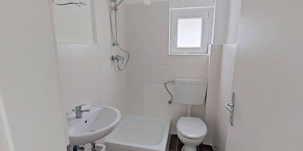 Etagenwohnung Nordenham Einswarden - 2 Zimmer, 42 m&sup2;, 329&euro; | Angebot:26879093