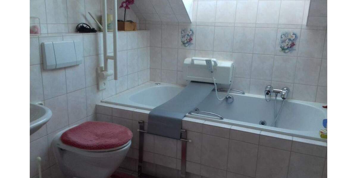 Einfamilienhaus Brake (Unterweser) Kirchhammelwarden - 5 Zimmer, 212 m&sup2;, 319.000&euro; | Angebot:25729045