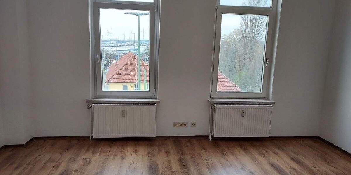 Etagenwohnung Bremerhaven Mitte - 3 Zimmer, 85 m&sup2;, 550&euro; | Angebot:26568856