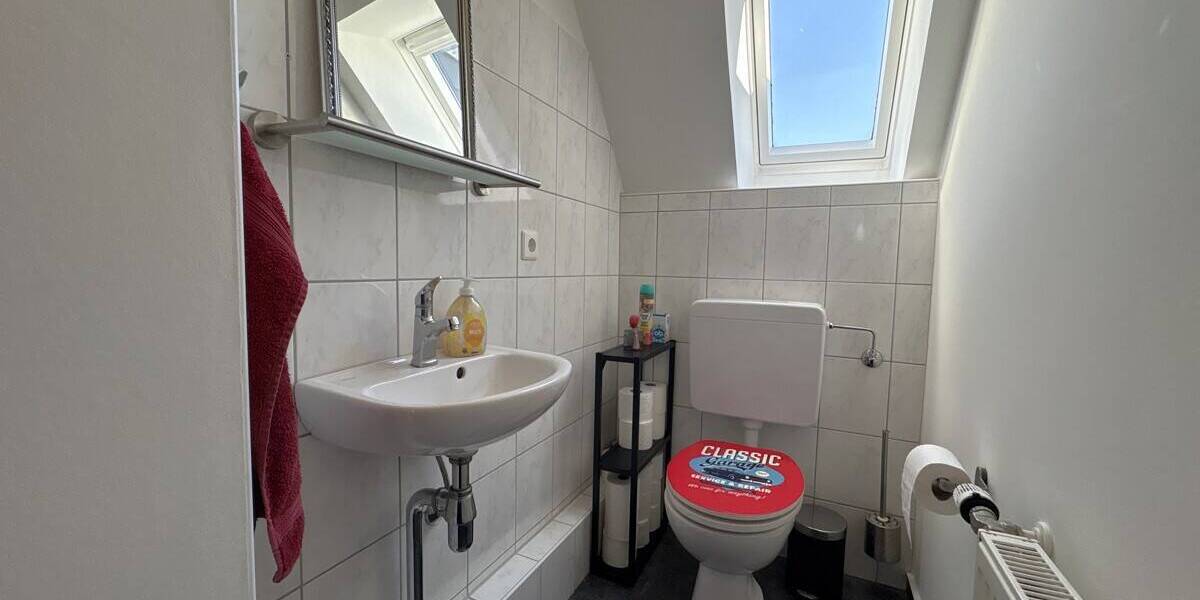 Etagenwohnung Bremerhaven Geestemünde - 3 Zimmer, 96 m&sup2;, 165.000&euro; | Angebot:26471198
