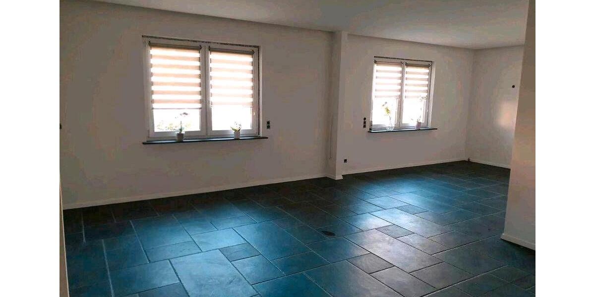 Einfamilienhaus Bremerhaven Schiffdorferdamm - 7 Zimmer, 237 m&sup2; | Angebot:26226873