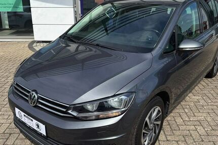 VW Touran 128.000 km 17.350 &euro; Brake / Unterweser 26919