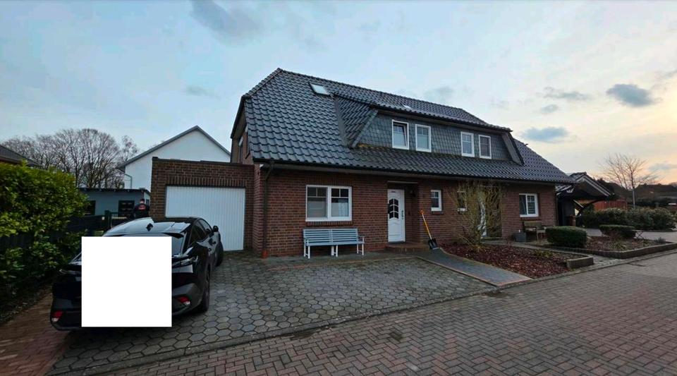 Doppelhaushälfte Brake (Unterweser) - 4 Zimmer, 120 m&sup2;, 310.000&euro; | Angebot:26781569