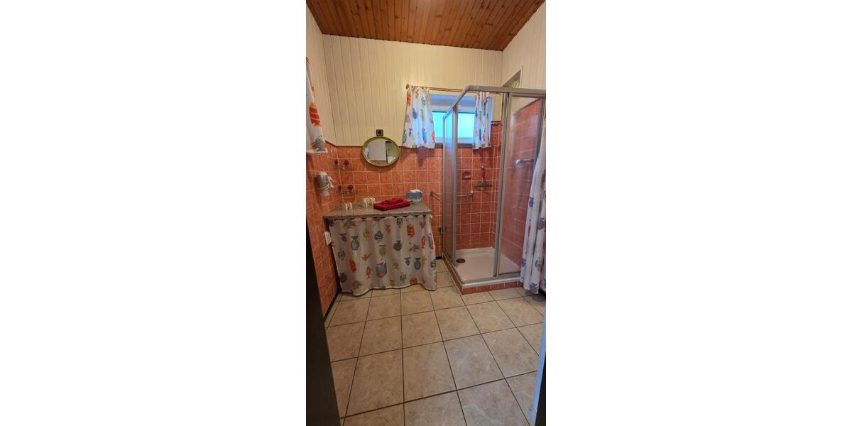 Reihenhaus Nordenham - 1 Zimmer, 56 m&sup2;, 900&euro; | Angebot:25406101