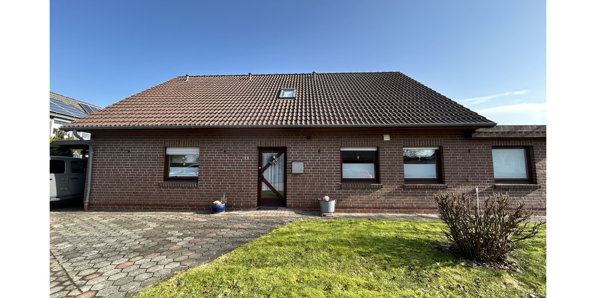 Einfamilienhaus Brake Kirchhammelwarden - 5 Zimmer, 166 m&sup2;, 299.000&euro; | Angebot:25684260