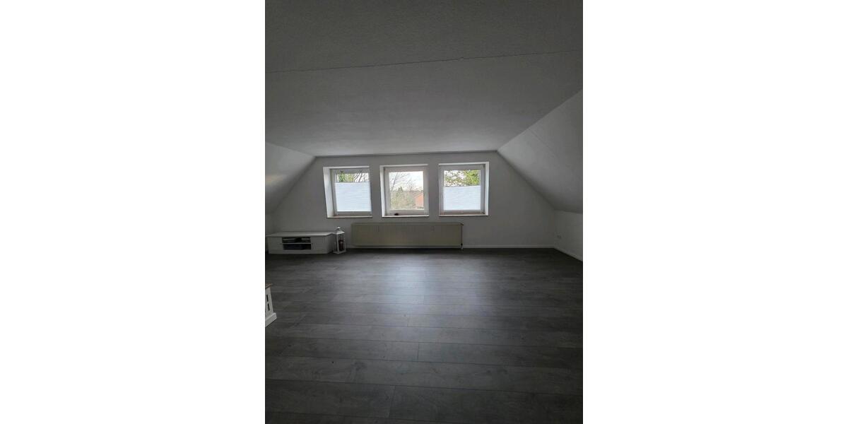 Dachgeschoßwohnung Wurster Nordseeküste - 3 Zimmer, 82 m&sup2;, 800&euro; | Angebot:25272734