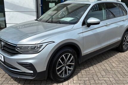VW Tiguan 84.200 km 24.350 &euro; Brake / Unterweser 26919
