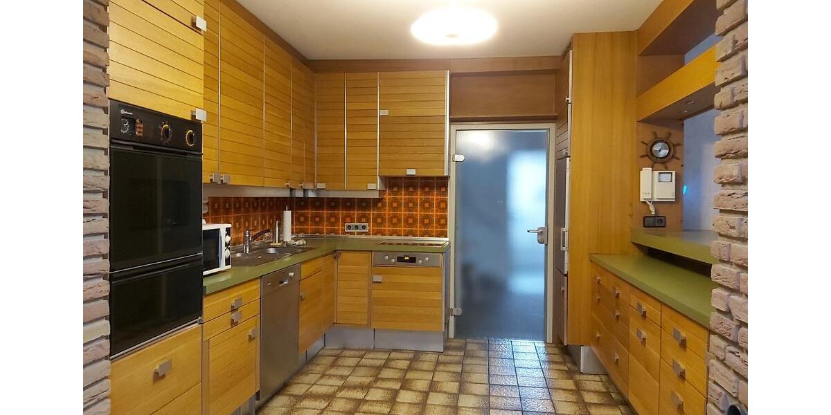 Einfamilienhaus Brake (Unterweser) - 6 Zimmer, 172 m&sup2;, 269.000&euro; | Angebot:25174977