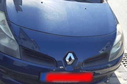 Renault Clio 158.000 km 2.800 &euro; Bremerhaven, Stadt 27576