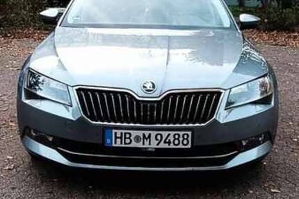 Skoda Superb 156.936 km 15.500 € bremerhaven 27574