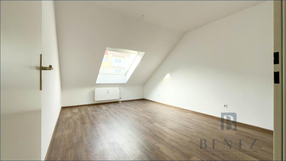 Etagenwohnung Bremerhaven Mitte - 2 Zimmer, 63 m&sup2;, 495&euro; | Angebot:25872889