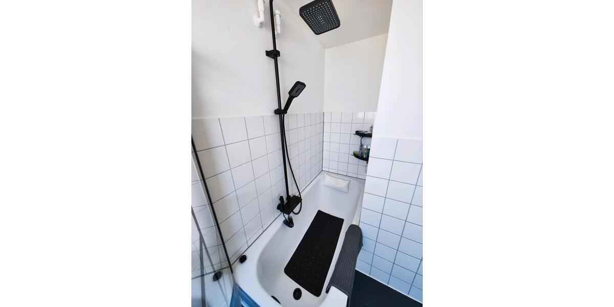 Dachgeschoßwohnung Wurster Nordseeküste - 3 Zimmer, 80 m&sup2;, 128.000&euro; | Angebot:26088668