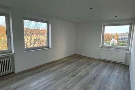 Wohnung Bremerhaven Mitte - 3 Zimmer, 85 m&sup2;, 119.000&euro; | Angebot:26024406