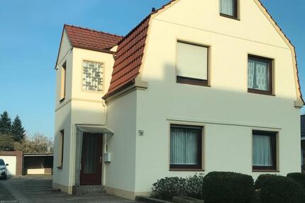 Wohnung Brake (Unterweser) - 3 Zimmer, 90 m&sup2;, 850&euro; | Angebot:25525620