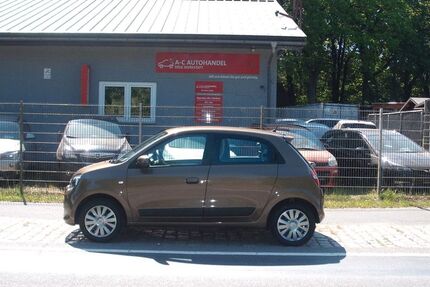 Renault Twingo 71.714 km 6.399 &euro; Loxstedt-Hahnenknoop 27612