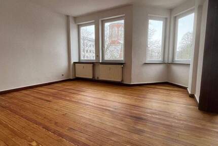 Wohnung Bremerhaven Lehe - 4 Zimmer, 106 m&sup2;, 590&euro; | Angebot:25338181
