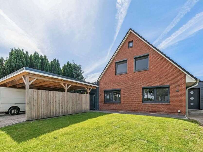 Haus zum Kaufen in Cuxhaven 399.000 € 130 m²
