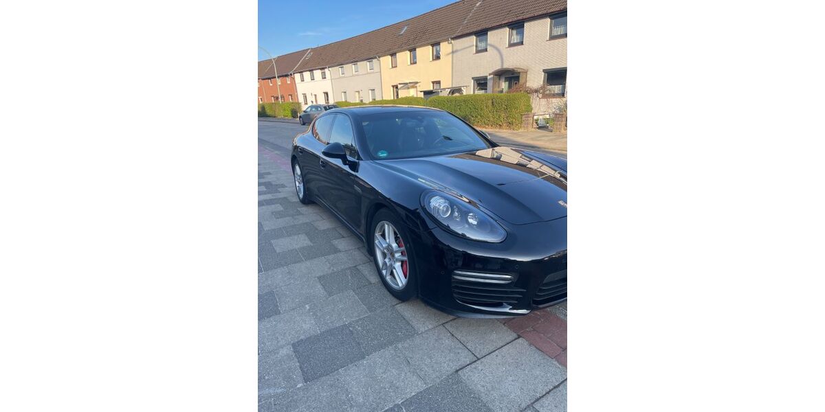 Porsche Panamera 165.000 km 35.999 &euro; Bremerhaven 27570