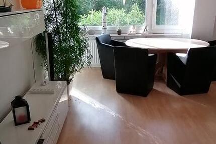 3 ZKB in Bremerhaven am Bürgerpark mit Balkon und PKW Stellplatz 3 zimmer