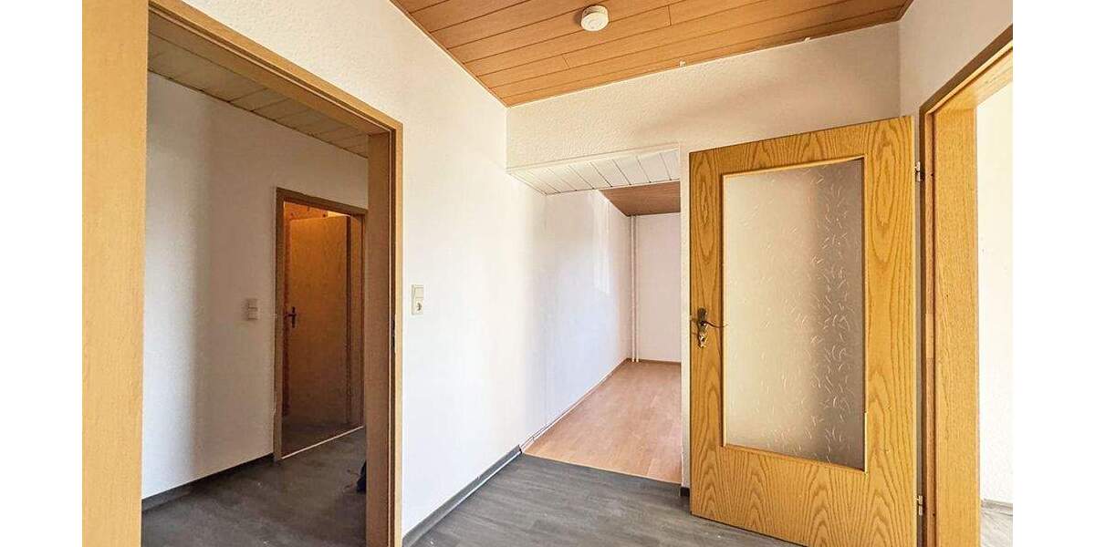 Etagenwohnung Bremerhaven Surheide - 2 Zimmer, 65 m&sup2;, 109.000&euro; | Angebot:24910828