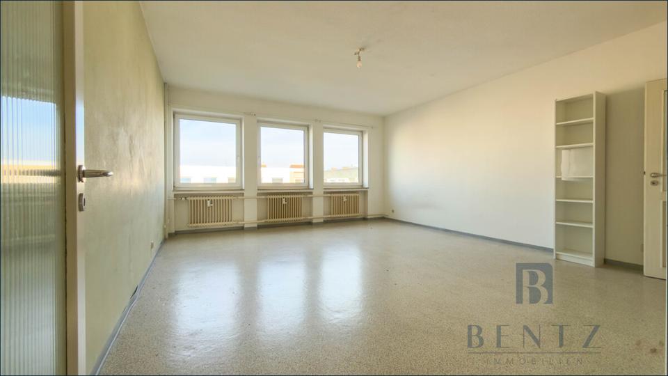 Etagenwohnung Bremerhaven Mitte - 1 Zimmer, 34 m&sup2;, 290&euro; | Angebot:24878073
