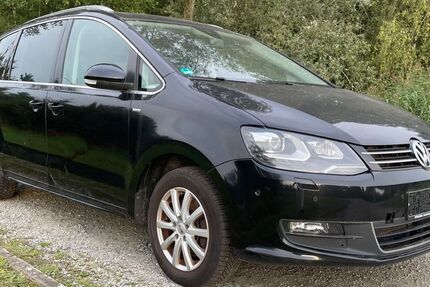 VW Sharan 272.000 km 7.490 € Bremen 28197