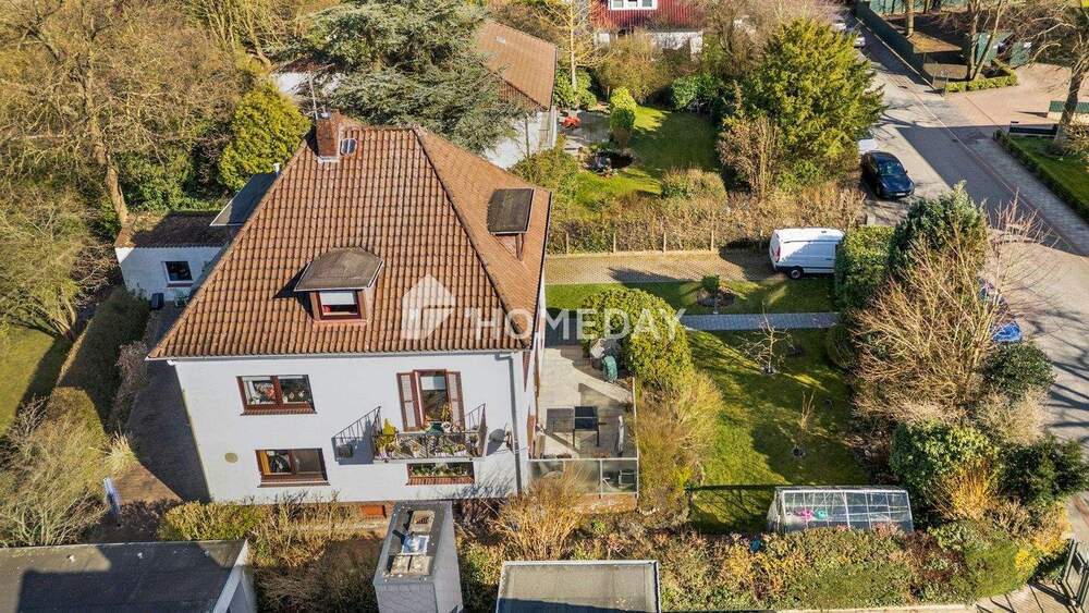 Mehrfamilienhaus, Wohnhaus Bremerhaven Geestemünde - 8 Zimmer, 240 m&sup2;, 499.000&euro; | Angebot:25896685