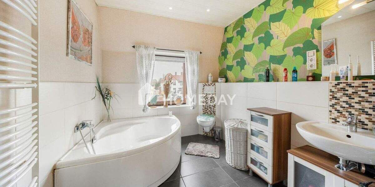 Einfamilienhaus Nordenham - 6 Zimmer, 140 m&sup2;, 229.000&euro; | Angebot:25677729