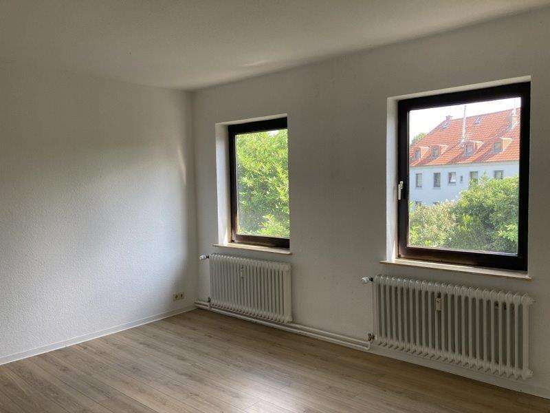 Wohnung zum Mieten in Bremerhaven 549 € 74.98 m²