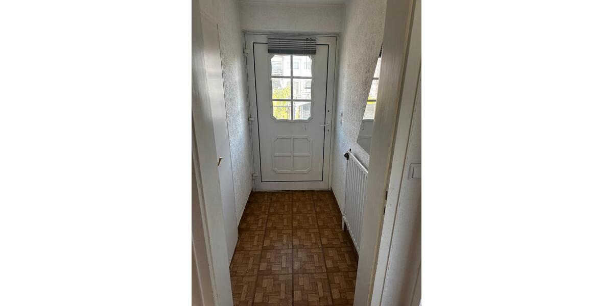 Reihenhaus Bremerhaven Schiffdorferdamm - 5 Zimmer, 130 m&sup2;, 250.000&euro; | Angebot:26112105