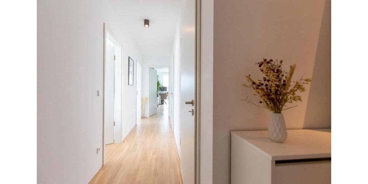 Etagenwohnung Bremerhaven Mitte - 3 Zimmer, 85 m&sup2;, 1.195&euro; | Angebot:26337448