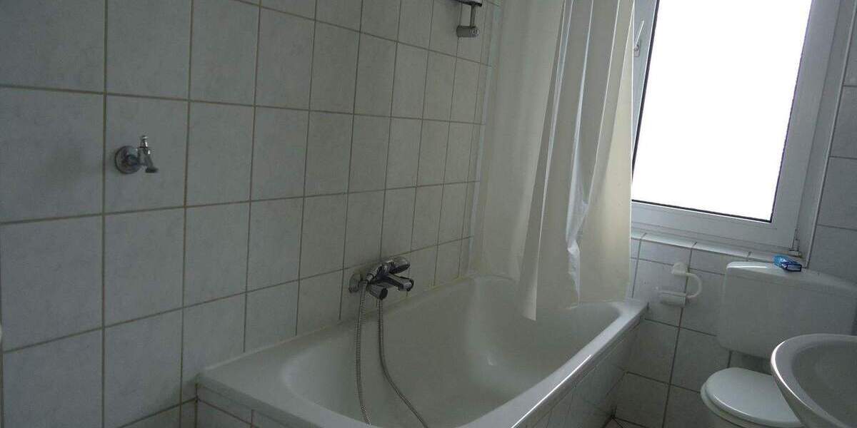 Etagenwohnung Bremerhaven Lehe - 2 Zimmer, 50 m&sup2;, 360&euro; | Angebot:25877469