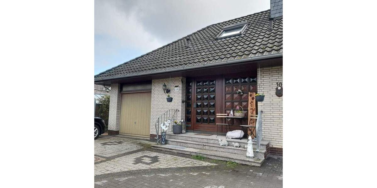 Einfamilienhaus Brake (Unterweser) Kirchhammelwarden - 5 Zimmer, 212 m&sup2;, 319.000&euro; | Angebot:25729045