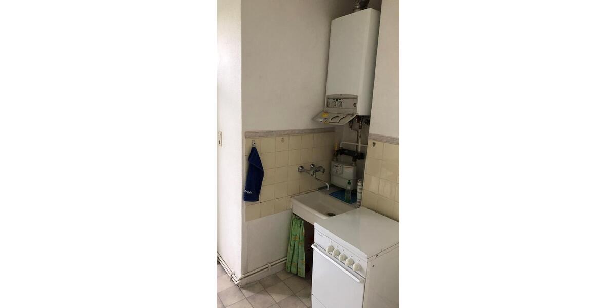 Etagenwohnung Bremerhaven Mitte - 2 Zimmer, 40 m&sup2;, 295&euro; | Angebot:25421088