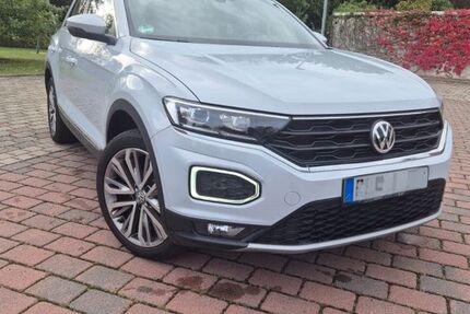 VW T-Roc 70.200 km 24.500 € Odisheim 21775