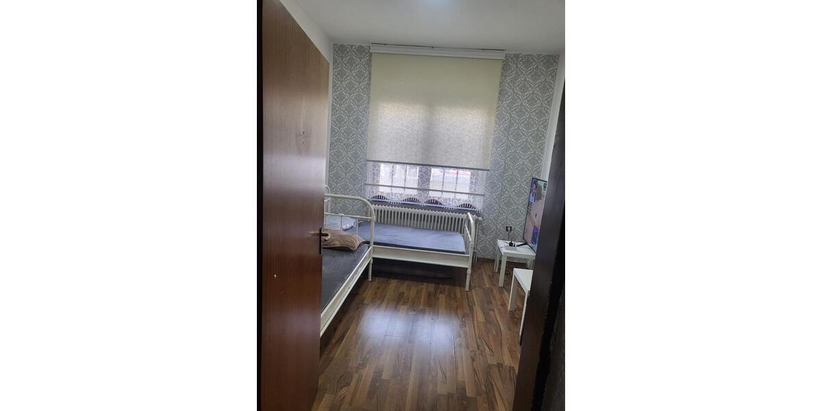 Mehrfamilienhaus, Wohnhaus Nordenham - 4 Zimmer, 104 m&sup2;, 130.000&euro; | Angebot:27002057