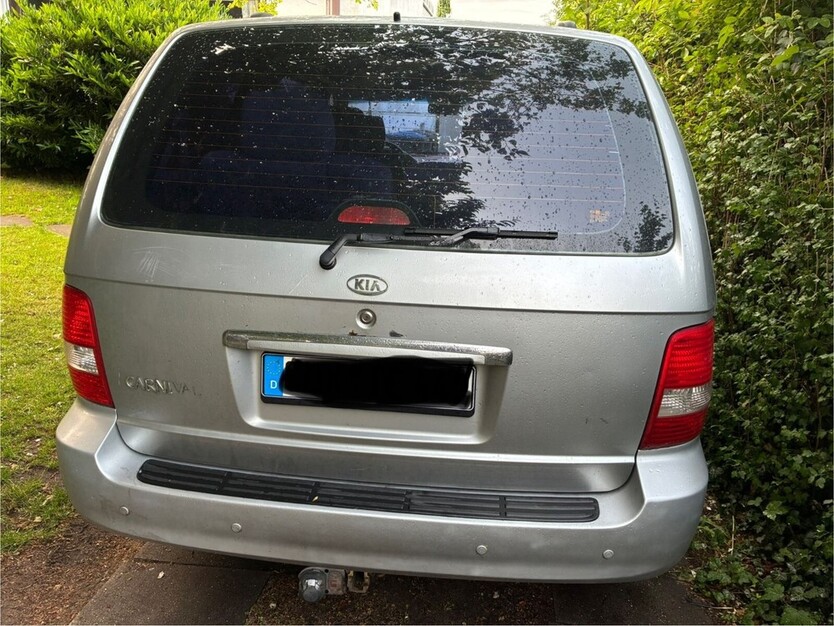 Kia Carnival II 231.794 km 2.500 € Loxstedt 27612