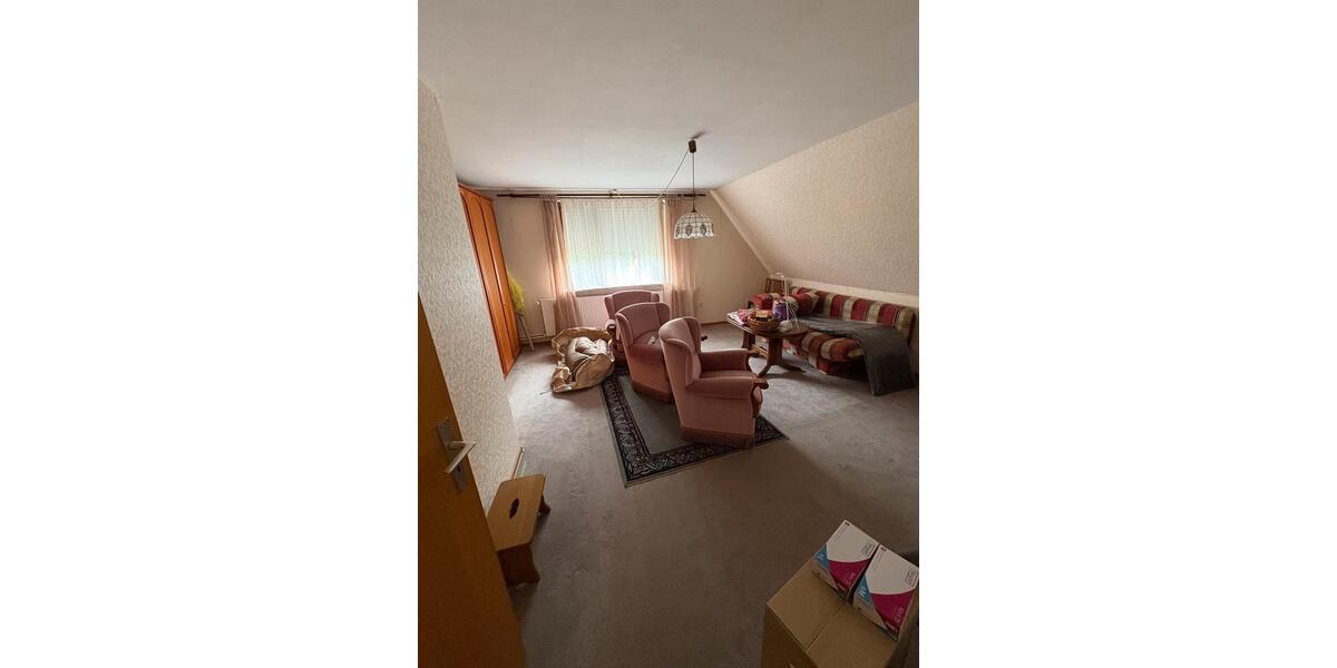 Einfamilienhaus Bremerhaven Lehe - 8 Zimmer, 140 m&sup2;, 160.000&euro; | Angebot:26764773