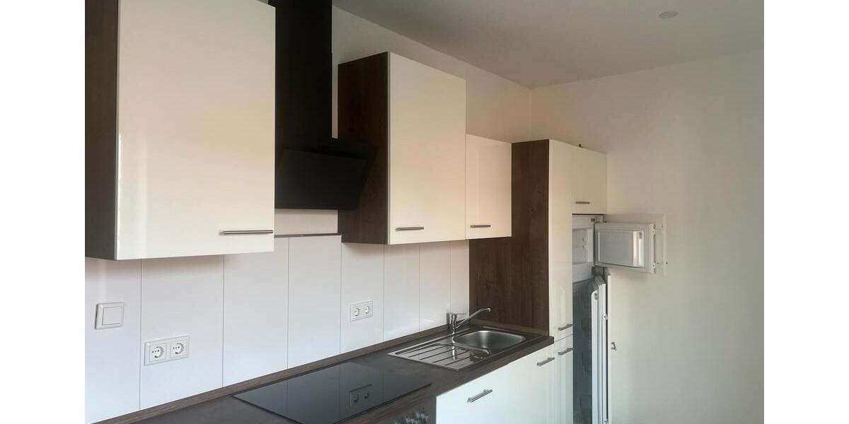 Etagenwohnung Nordenham - 4 Zimmer, 110 m&sup2;, 600&euro; | Angebot:26335723