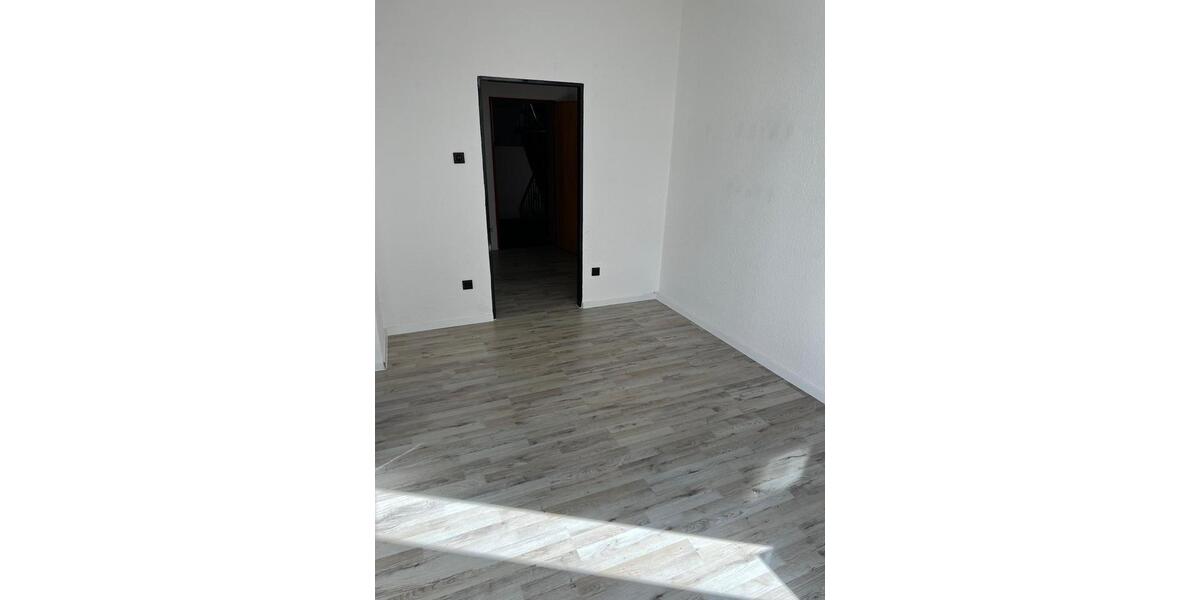 Etagenwohnung Bremerhaven - 2 Zimmer, 50 m&sup2;, 53.000&euro; | Angebot:26463833