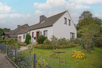 Haus Geestland Imsum - 6 Zimmer, 129 m&sup2;, 179.000&euro; | Angebot:25769375