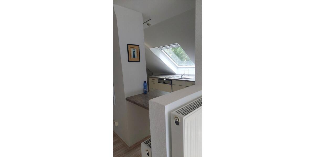 Dachgeschoßwohnung Wilhelmshaven Heppens - 2 Zimmer, 50 m&sup2;, 595&euro; | Angebot:26087042
